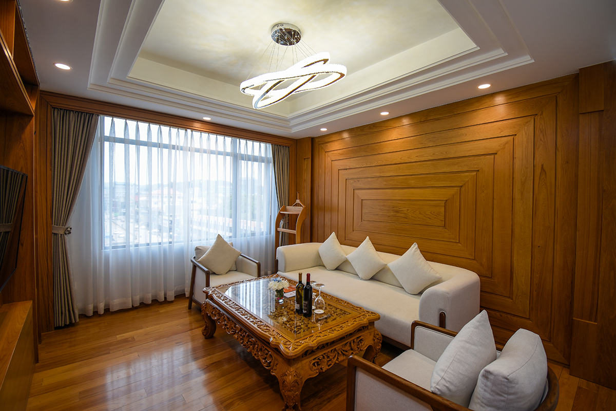Room thumbnail